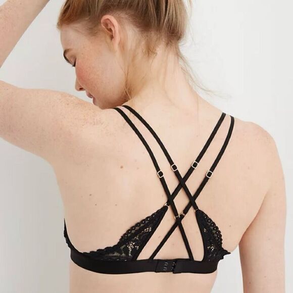 NWOT Aerie Women's Black Floral Far Out Lace Strappy Triangle Unlined Bralette s - Picture 1 of 6